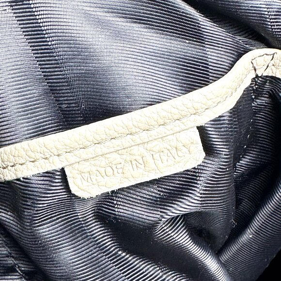 Burberry Shoulder Bag - Picture 13 of 16